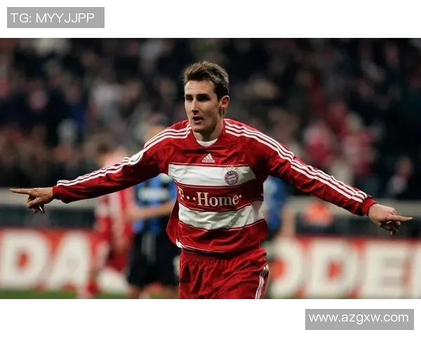 前苏联足球明星的辉煌历史与传奇成就回顾 前苏联足球明星的辉煌历史与传奇成就回顾